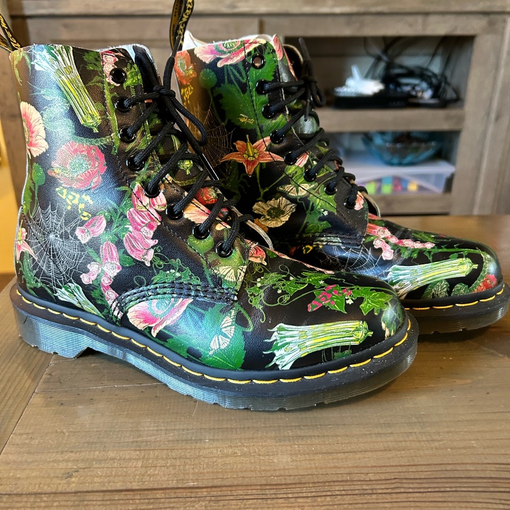 Dr. Martens “Pascal Wild” 1460 Botanical Boots. Size 9.5.  $225 Rare Find!